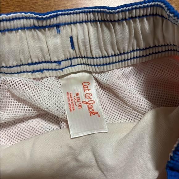 Cat & Jack swim trunks boys size 8-10 - Picture 2 of 3